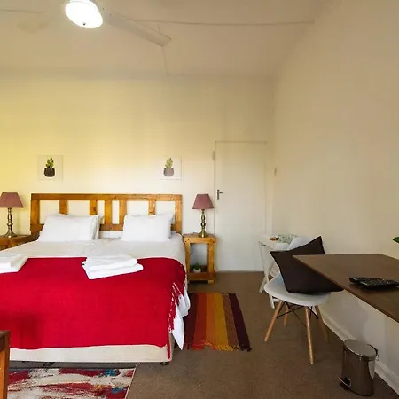 Tamboti Ridge Bed And Breakfast-3
